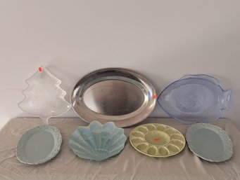 Lot Of Serving Trays  Glass, Ceramic, Plastic & Metal