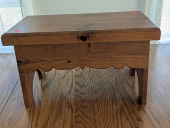 Heavy Pine Lift Top Stool / Small Bench