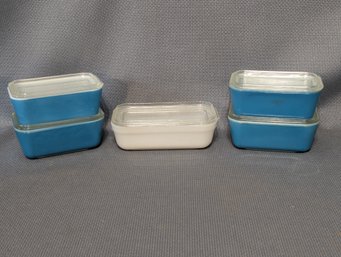 Pyrex Bakeware / Refrigerator Dishes - Loaf Size - Lot Of 4 Blue & A Fire King