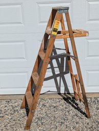 5 Foot Wooden Ladder