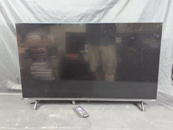 Hisense 42' Roku Flatscreen TV Television