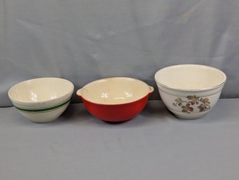 Lot Of 3 Vintage Mixing Bowls