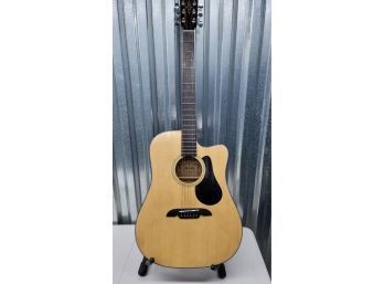 Gorgeous Alvarez Acoustic Electric With Cutaway Hardshell And Strings Excellent Condition!