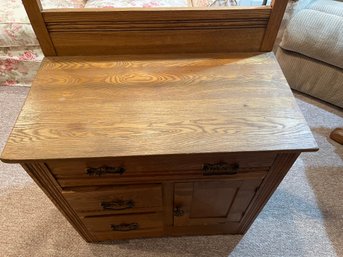 Antique Wash Stand With Towel Rack