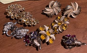 5 Pairs Vintage Trifari And Sarah Coventry Earrings