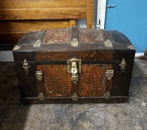 Vintage Trunk