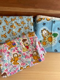 3 Pc Lot Of Garfield Fabric