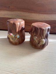 Vintage Woodlands Mushroom Shakers