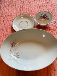 China Coffee Cups, Saucers & Serving Bowl