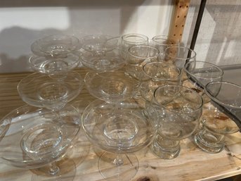 16 Drinking Glasses