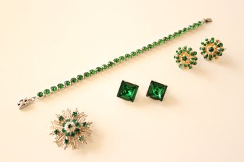 Gorgeous Green Jewelry Lot