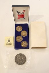Bicentennial Commemorative Medallions