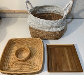 Wicker And Wood Containers For Your Patio