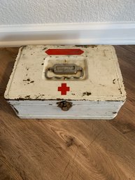 1940s Metal First Aid Kit Case Collectible - The Hamilton Metal Products Co - Hamilton, OH