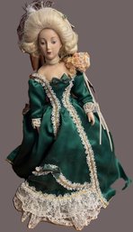 Vintage Marie Antoinette Porcelain Franklin Mint Doll 21'