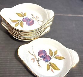 Royal Worcester Porcelain Evesham Pattern Gold Set Of 8 Individual Au Gratin Dishes 7 1/4 By 5 5/8 Inches