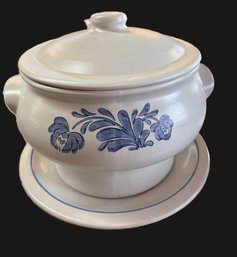 Pfaltzgraff Yorktowne Soup Tureen With Lid, Ladle, Bottom Plate