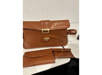 Vintage Multi Compartment Caramel Color Purse With Matching Wallet & Coin Purse