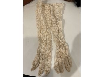 Vintage Lace And Pearl Evening Cocktail/Opera Gloves