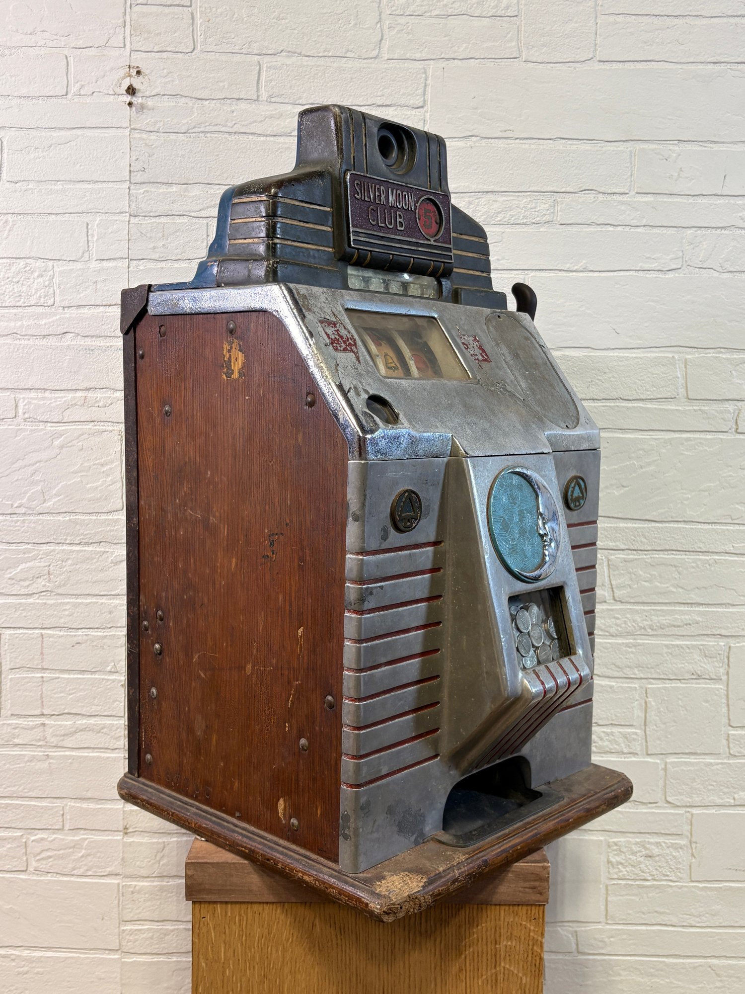 O.D. Jennings Silver Moon Club 5 Cent Slot Machine #179857 ...