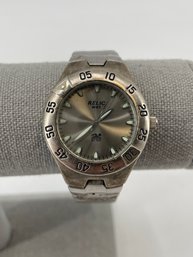 Relic Wet Watch Men Silver Tone (C)