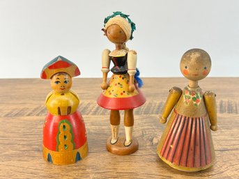 Group Of Vintage Polish Folk Art Dolls