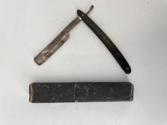 Vintage Straight Razor