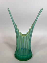 Vintage 9' Fostoria Heirloom Opalescent Glass Mid Century Vase