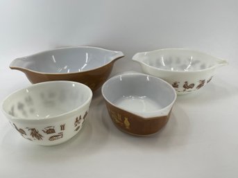 Lot Of Vintage Pyrex Americana Pattern