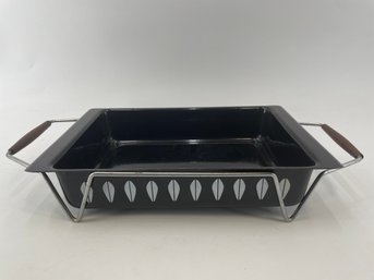 Catherine Holm Enamel Lasagna Tray With Stand In Black And White Enamel