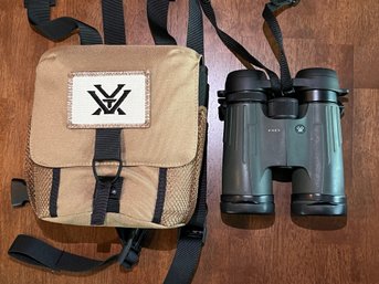 Vortex Viper 8 X 42 HD Binoculars With Case