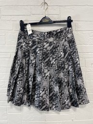 Brooks Brothers Silk Printed Skirt Size 4