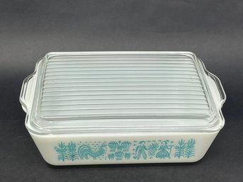 Vintage Pyrex Amish Butterprint Refrigerator Dish