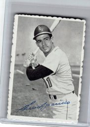1969 Topps Deckle Edge Luis Aparicio