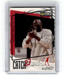 1997 Collectors Choice Michael Jordan Catch 23