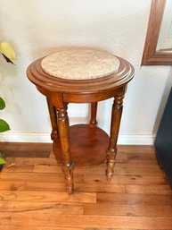 H68 Round Side Table 17x26