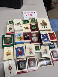 Lot 11 Of 13 - Hallmark Ornaments