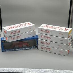 (7pcs) Bachmann & Accurail HO Scale Model Train Set