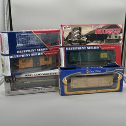 (6pcs) NIB Mixed Maine Themed HO Scale Model Trains