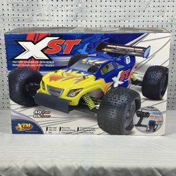 NIB XTM Racing XST 4WD Nitro Truggy