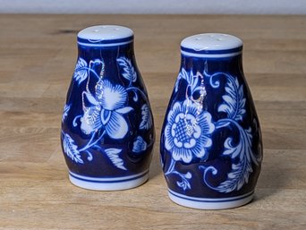 Vintage Pier 1 Blue & White Floral Porcelain Salt And Pepper Shakers