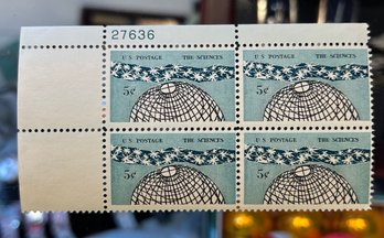 US POSTAGE STAMPS THE SCIENCES 5 CENTS