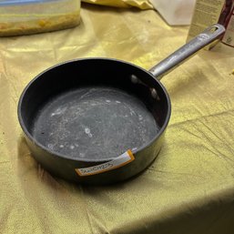 Vintage Cast Iron Pan Cookware  7-8'