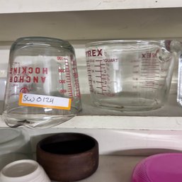 Glass Measuring Cups Pyrex Set Of Two