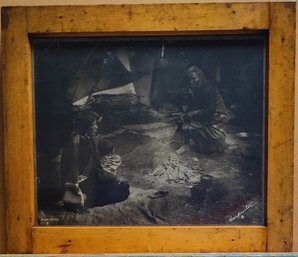 ANTIQUE PHOTGRAPH OF INDIAN FAMILY WILLIAM JEFFERSON CARPENTER (Canadian, 1861-1925)