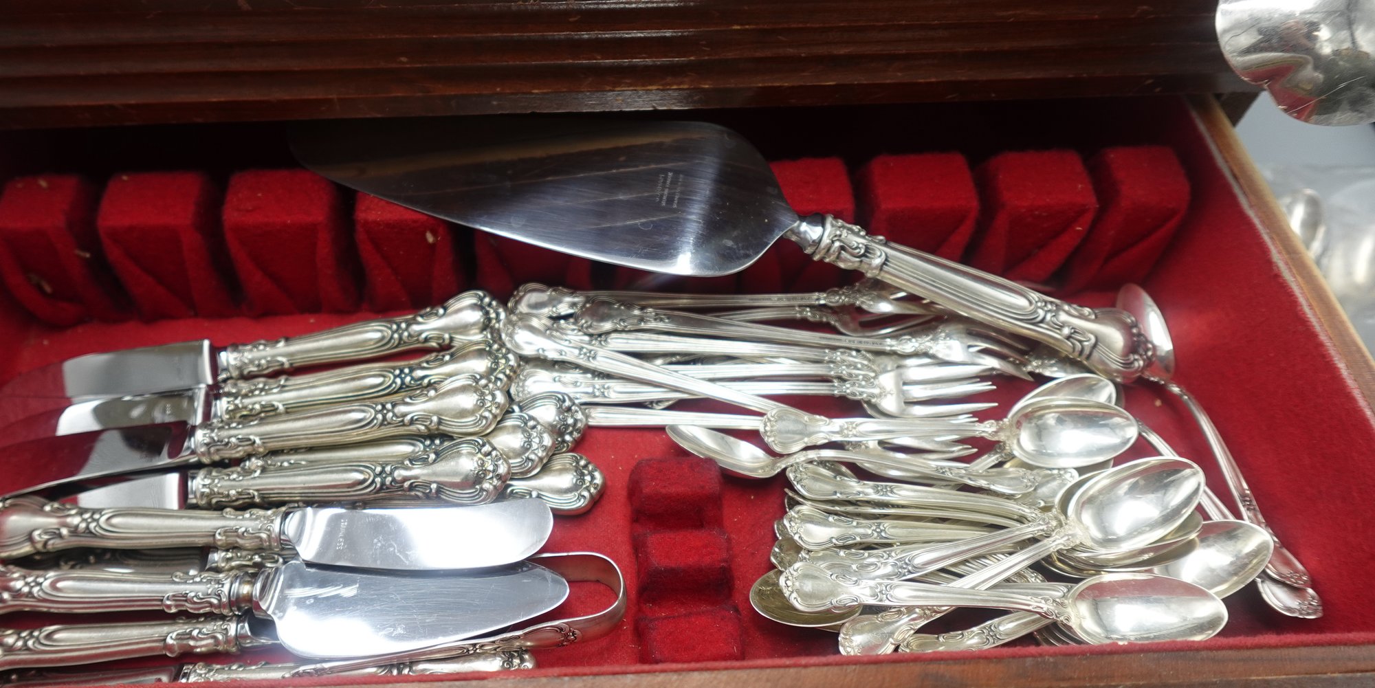 HUGE STERLING SILVER FLATWARE SERVICE FOR 12 GORHAM CHANTILLY