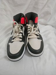Nike Air Jordan 1 Mid SE 'Newsprint' Sneakers 11