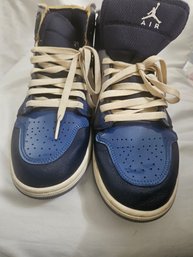 Nike Air Jordan 1 Mid SE Craft Sneakers 10