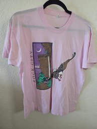 Vintage 1990s Graphic T-shirt Featuring A Nature-inspired Rock City And Diving Eagle LG