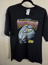 Vintage 2000 Los Angeles Lakers NBA Finals Champions Championship Ring Graphic T-shirt LG